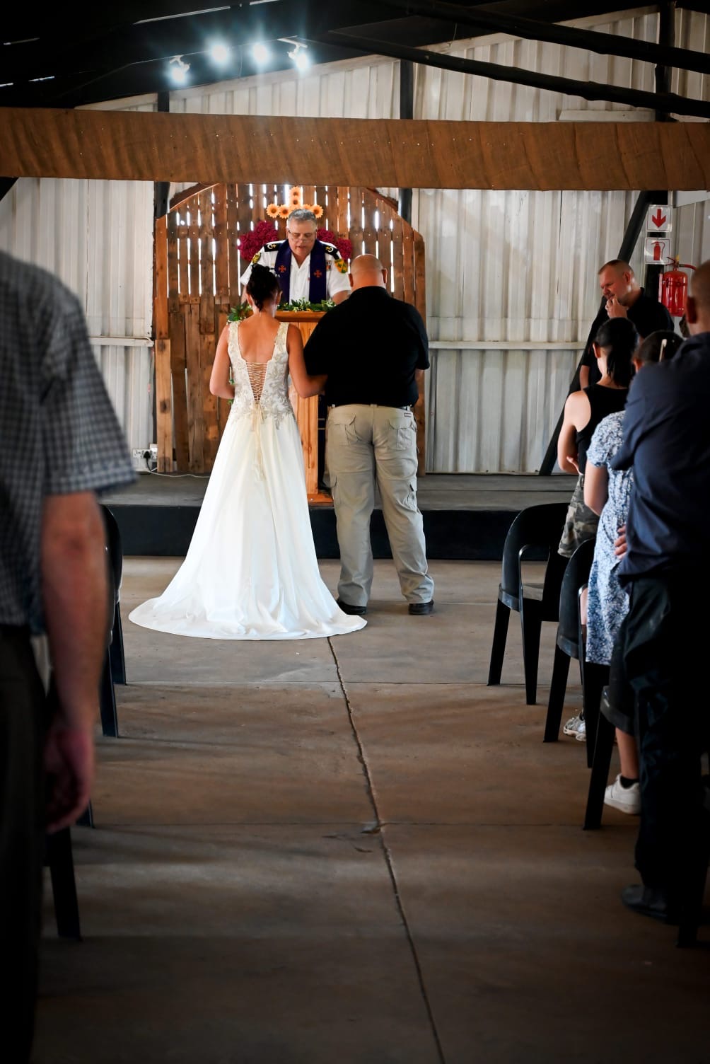 Wedding ceremony by Dr. Gerrit Rademeyer in Umzinto